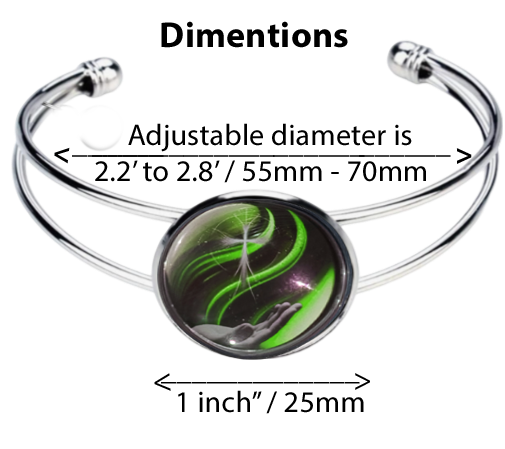 CROSS IN HAND-GREEN BRACELET