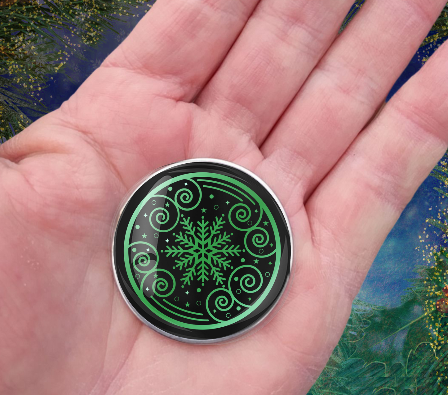 SNOWFLAKE-GREEN-CHRISTMAS-POCKET PEBBLE