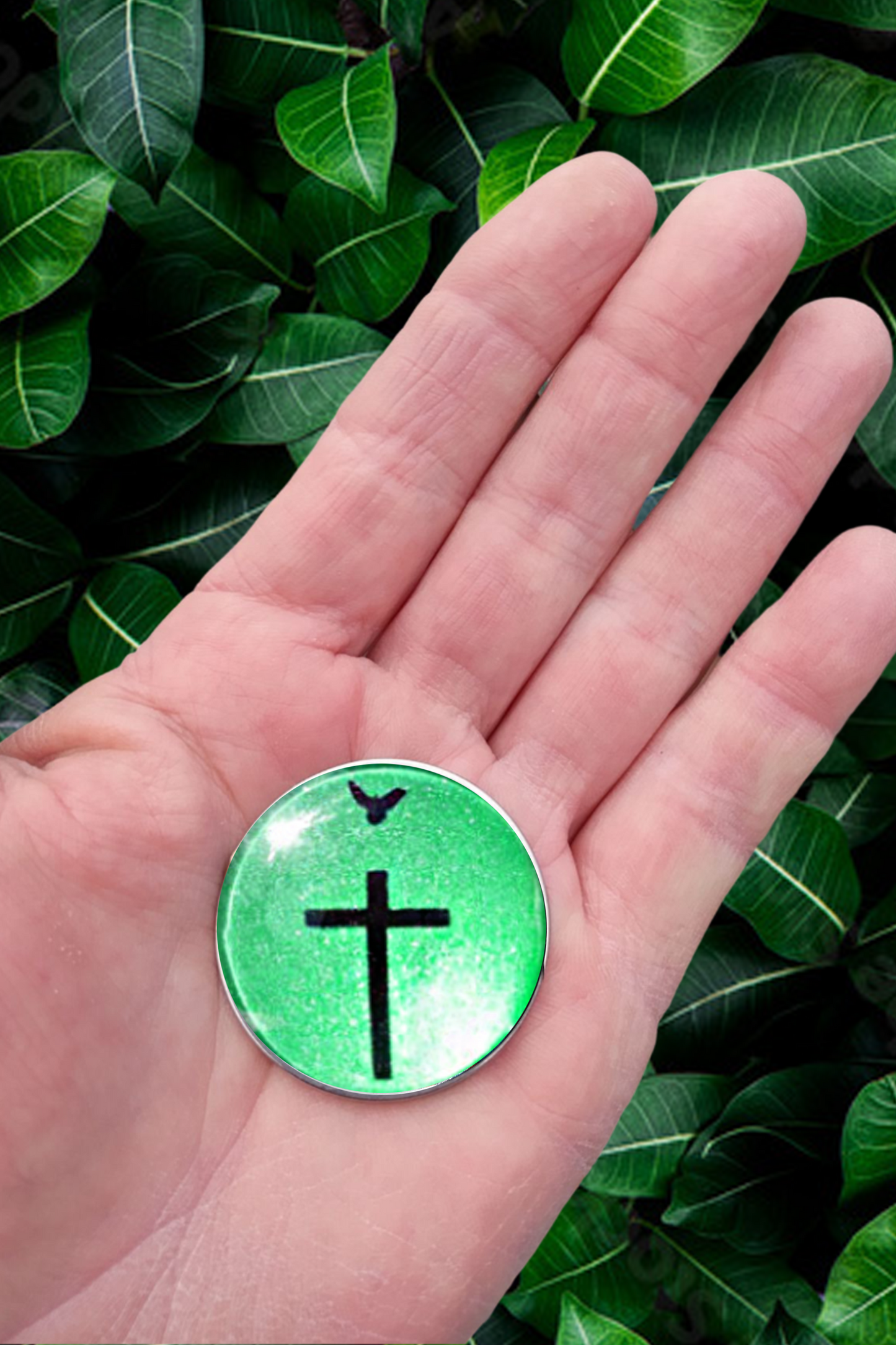 CROSS AND DOVE-GREEN-POCKET PEBBLE