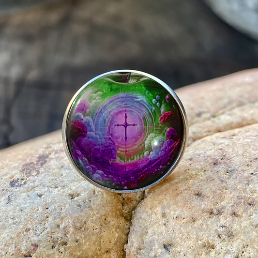 APPLE-PURPLE-LAPEL/HAT PIN